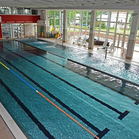 Sporthotel Zimni Stadion Benesov Бенешов Екстер'єр фото
